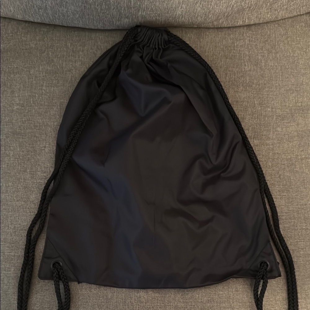 Minnie Mouse Drawstring Bag - Picture 3 of 3